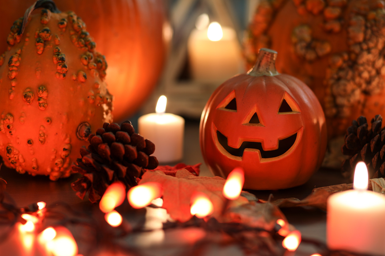 HALLOOWEEN
